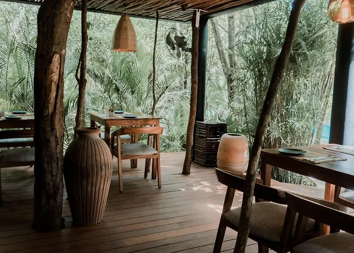 Hotel Copal